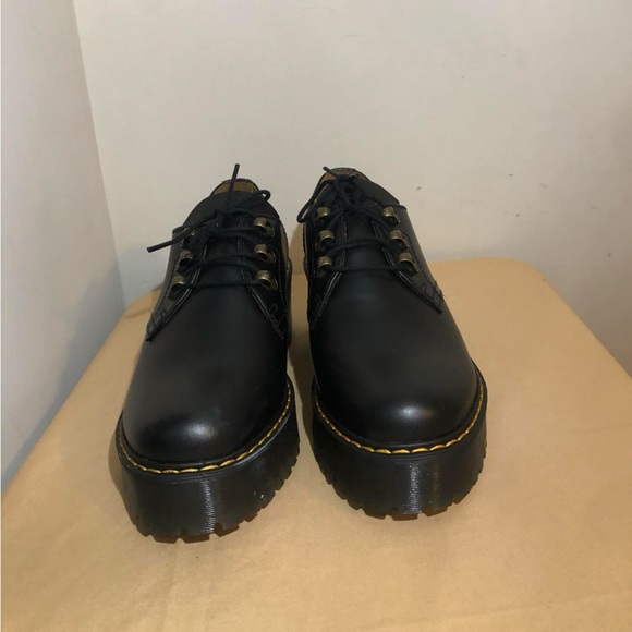 Dr. Martens Leona Lo Vintage Smooth Leather - Picture 5 of 10